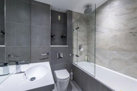 2 bedroom apartment to rent, Rosler Building, Ewer Street, London SE1