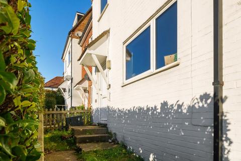 2 bedroom maisonette for sale, Chesham,  Buckinghamshire,  HP5