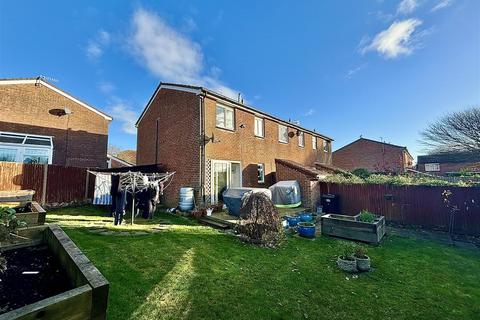 16 Abbey Close, Peacehaven, BN10 7SD