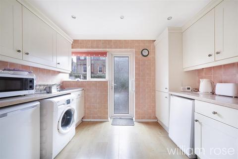 2 bedroom terraced bungalow for sale, Wood Lane, Woodford Green IG8