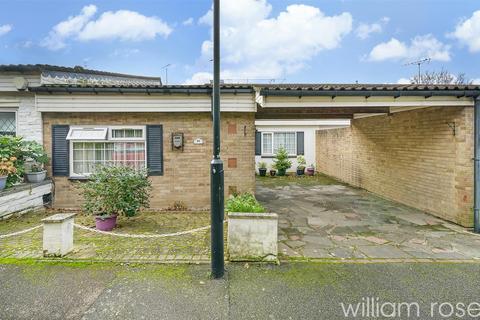 2 bedroom terraced bungalow for sale, Wood Lane, Woodford Green IG8