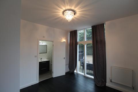undefined, Ravenscourt, Fishponds Rd, Keston, BR2