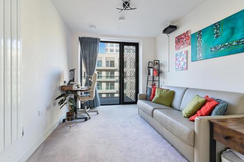 2 bedroom apartment for sale, Johns Cabot House, Clipper Street, Royal Wharf, E16