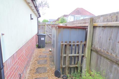 2 bedroom detached bungalow for sale, Harbeck Road, Bournemouth, Dorset