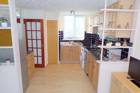 3 bedroom terraced house for sale, Curlew Road, Bournemouth, Dorset