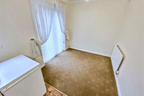 2 bedroom detached bungalow for sale, Castlehills, Castleside, Consett, Durham, DH8 9RL