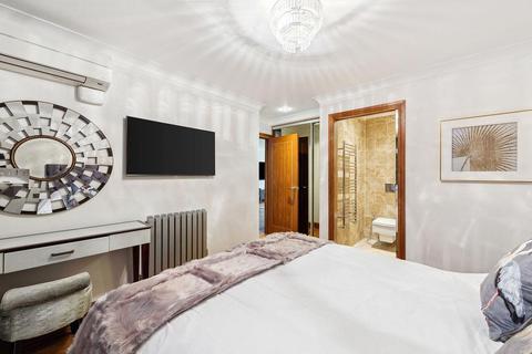 3 bedroom flat to rent, Barrie House, 93-94 Lancaster Gate, Hyde Park, London, W2