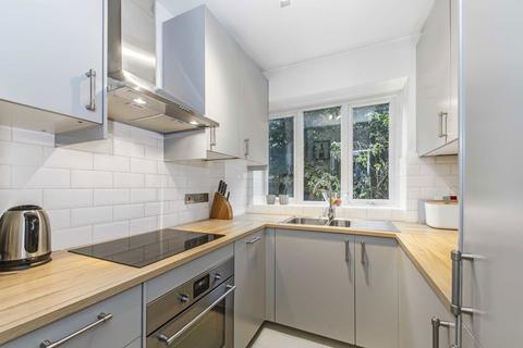 2 bedroom flat for sale, Balham Park Road, London SW12