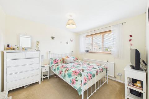 3 Crake Place, College Town, Sandhurst, GU47 0YA