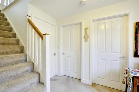 4 bedroom detached house for sale, Circuit Drive, Long Eaton