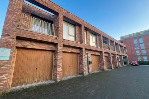 2 bedroom flat to rent, Hallmark House, Joseph Terry Grove, York