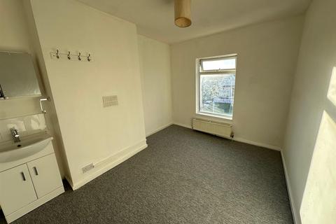 1 bedroom in a house share to rent, Seabank Road, Wallasey, CH45