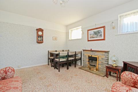 2 bedroom bungalow for sale, Herne Avenue, Herne Bay