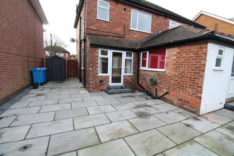 3 bedroom semi-detached house to rent, Hull Road, Anlaby, Hull