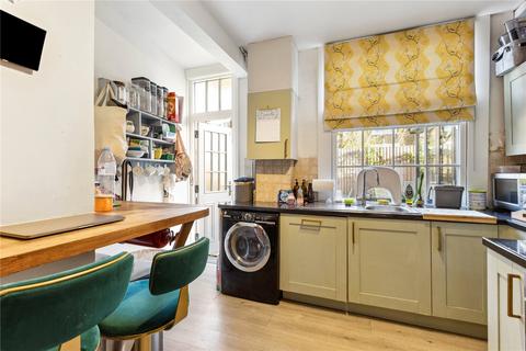 2 bedroom apartment for sale, Matthews Street, London, SW11