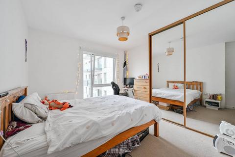 3 bedroom flat for sale, City Peninsula, Greenwich Millennium Village, London, SE10