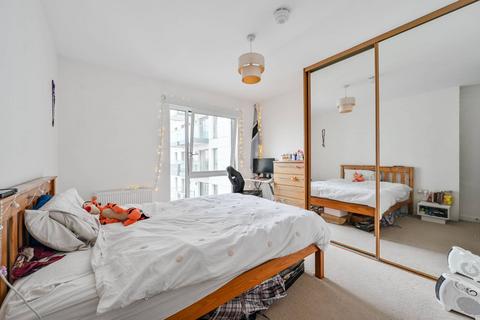 3 bedroom flat for sale, City Peninsula, North Greenwich, London, SE10