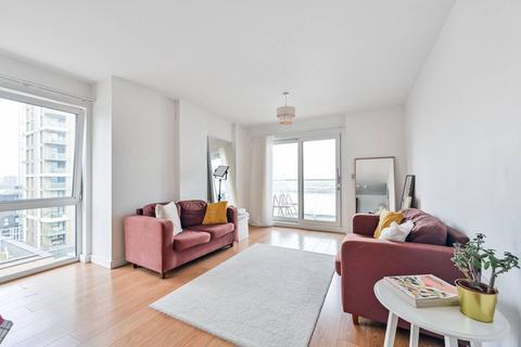 3 bedroom flat for sale, City Peninsula, North Greenwich, London, SE10