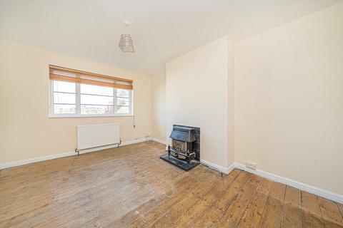 2 bedroom flat to rent, Amhurst Gardens, Isleworth TW7