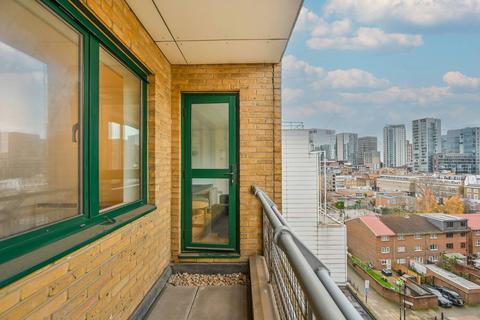 1 bedroom flat for sale, Londinium Tower, Mansell Street, City, London, E1