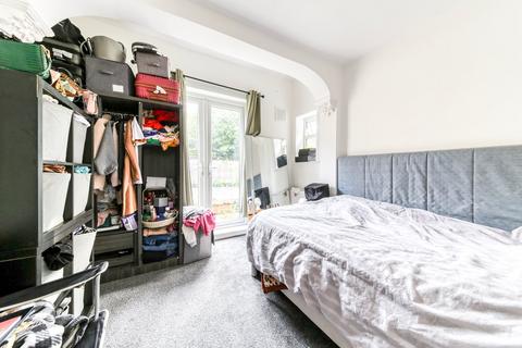 2 bedroom flat for sale, Bensham Lane, Croydon, CR0