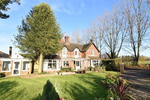 6 bedroom character property for sale, Chequers Hill, Doddington, ME9