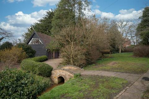 undefined, Halesworth IP19