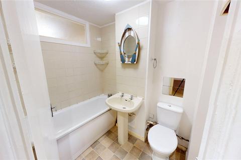 2 bedroom apartment for sale, Argent Street, Grays, Essex, RM17