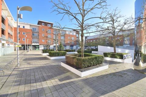 Property to rent, The Piazza, Whale Avenue, Reading