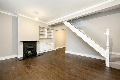 2 bedroom terraced house to rent, Princes Road, Richmond