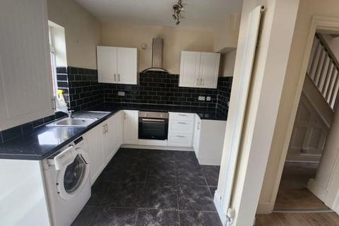 3 bedroom semi-detached house to rent, 40 Balmoral Road, Doncaster, South Yorkshire