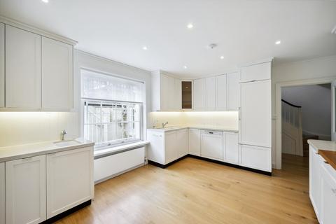 3 bedroom townhouse to rent, Bloomfield Terrace, London, SW1W