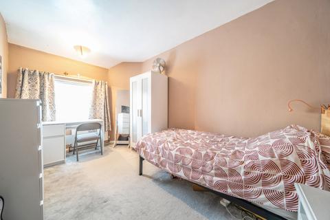 3 bedroom terraced house for sale, Central Avenue, Hayes, Middlesex