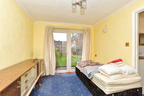 3 bedroom terraced house for sale, Hodgson Crescent, Snodland, Kent