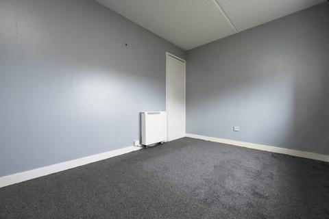 1 bedroom flat to rent, Regent Street, Greenock, PA15