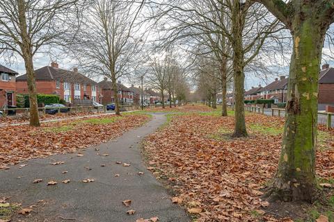 4 bedroom semi-detached house for sale, Kingsway North, Clifton, York, YO30 6JH