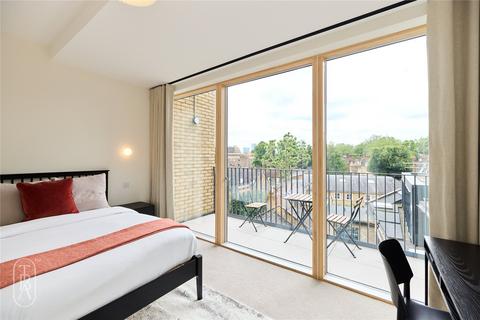 3 bedroom apartment to rent, Mile End Road, London, E1