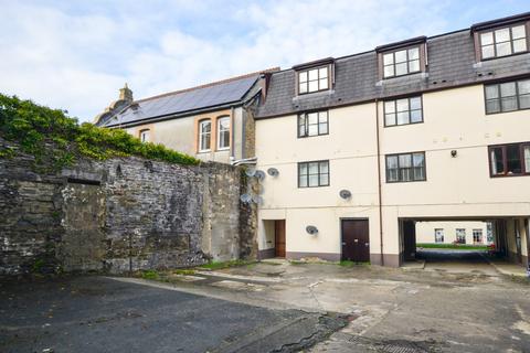 1 bedroom flat for sale, Flat 9 Richards Court, 8 Lower Bore Street, Bodmin