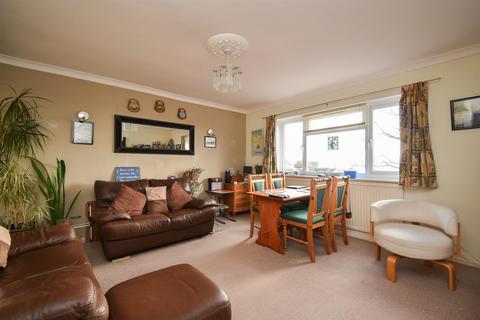 2 bedroom flat for sale, Stanley Road, Hastings