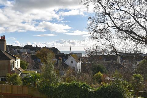 2 bedroom flat for sale, Stanley Road, Hastings