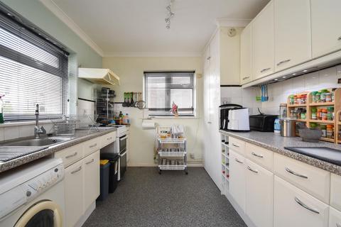 2 bedroom flat for sale, Stanley Road, Hastings