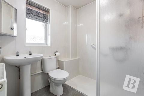 3 bedroom semi-detached house for sale, Menzies Avenue, Basildon, Essex, SS15