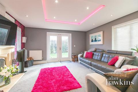 1 Brooklands, Royal Wootton Bassett, Swindon, SN4 7SE