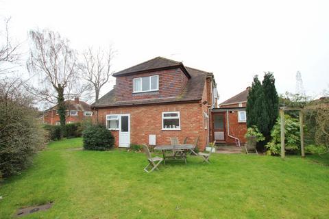 6 bedroom semi-detached house for sale, Blenheim Road, Worcester, Worcestershire, WR2 5NQ