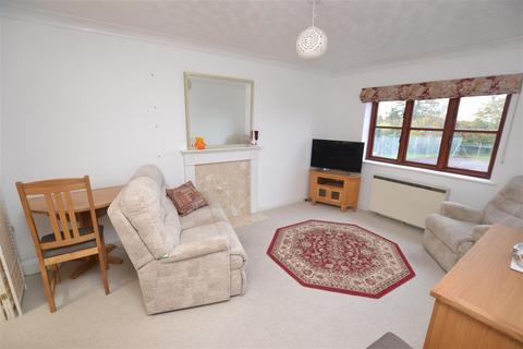 1 bedroom retirement property for sale, Roberts Court, Baddow Road, Chelmsford