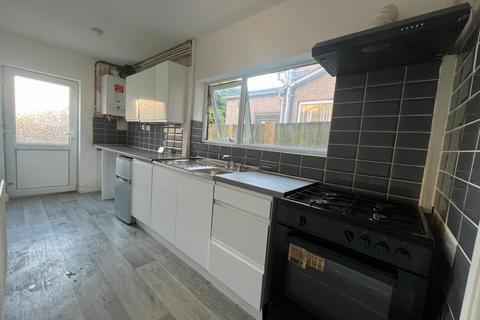 2 bedroom terraced house to rent, Lockhurst Lane, Coventry, CV6