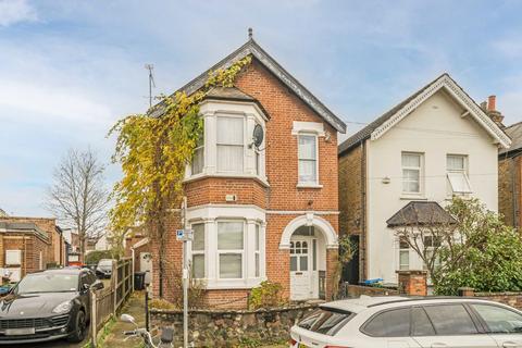 1 bedroom flat for sale, Chesham Road, Kingston Upon Thames KT1