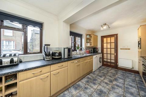 3 bedroom semi-detached house for sale, Latimer Road, Teddington TW11