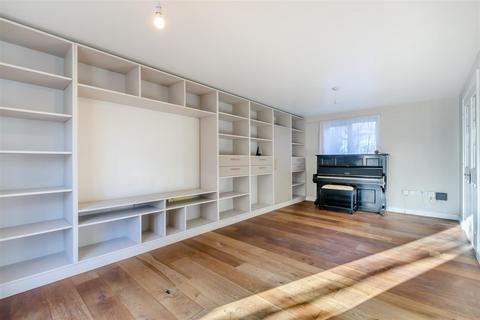 4 bedroom house for sale, Penfold Gardens, Boughton Monchelsea, Maidstone