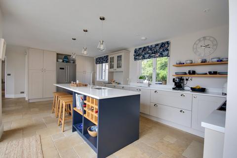 Kelham Dock Lane, Beaulieu, Brockenhurst, SO42 7YH